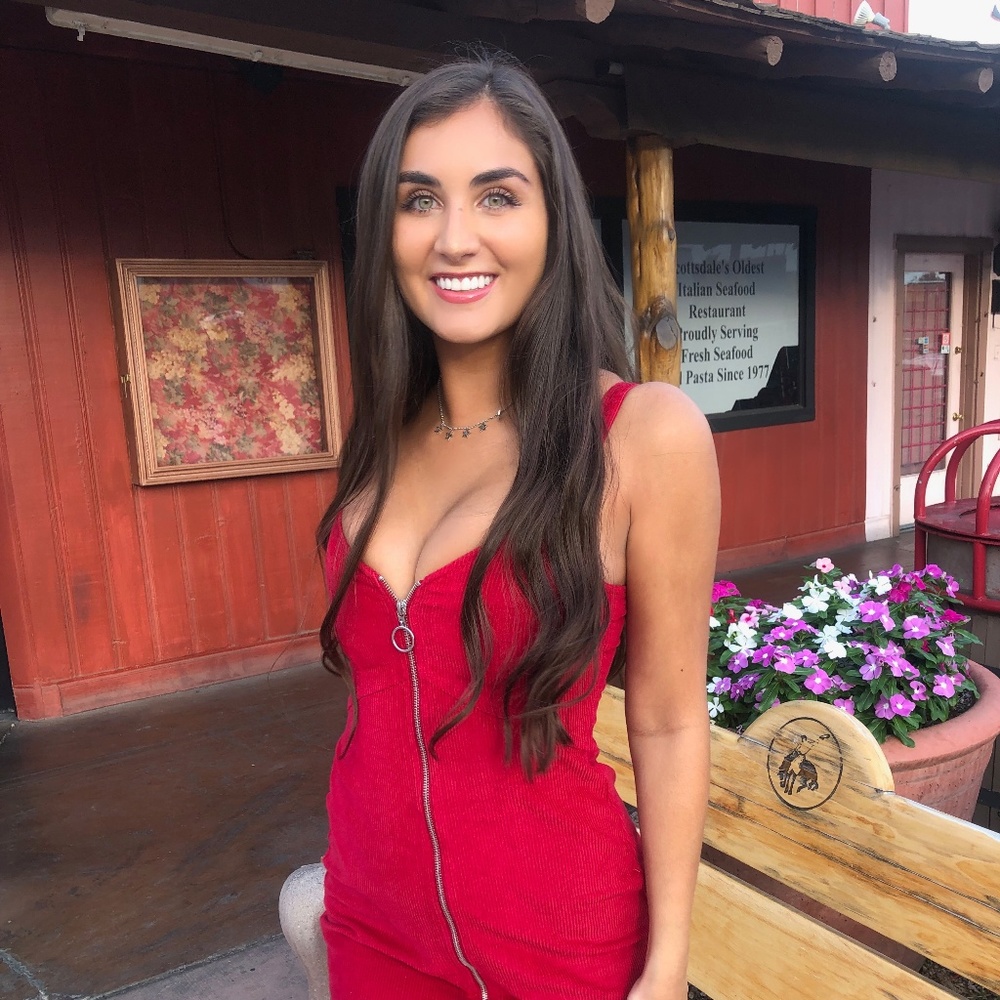 Meet your Posher, Gabrielle